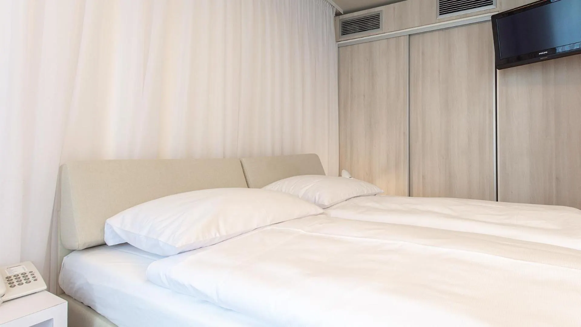 Apartment Vacationclub - Ultra Marine Apartament 53 Kolobrzeg Poland